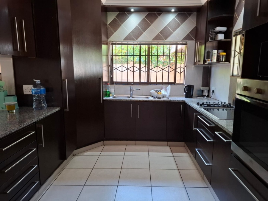 5 Bedroom Property for Sale in Hospitaalpark Free State